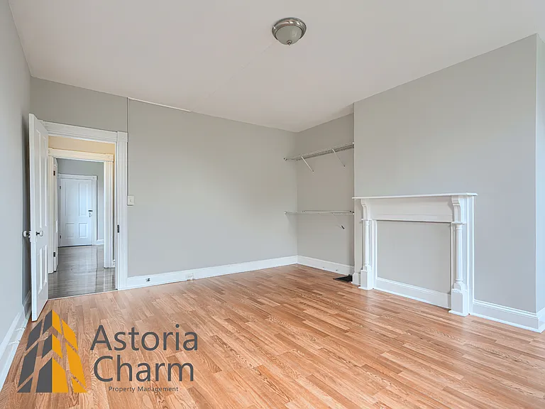 23 S Augusta Ave — Photo 34