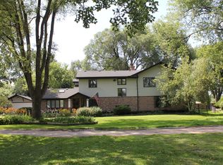 217 E Emerson St, Arlington Heights, IL 60005