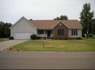 110 Erin Ln, West Paducah, KY 42086