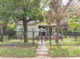 1175 Navasota St, Austin, TX 78702