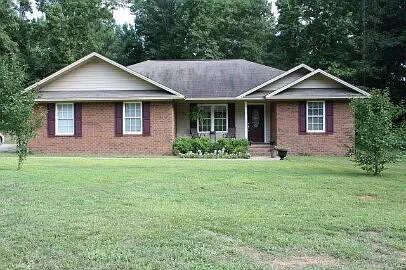 3 bed, 2.0 bath, 1340 sqft, $1,575 — Photo 4