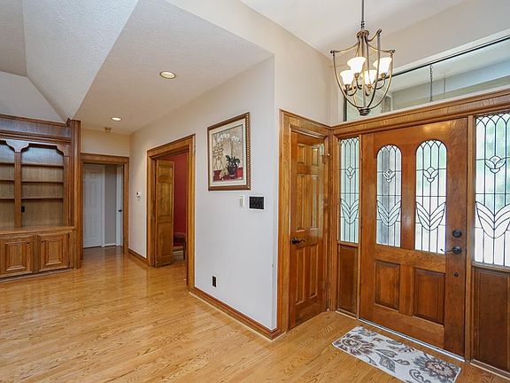 2nd image of 7710 River Garden Dr