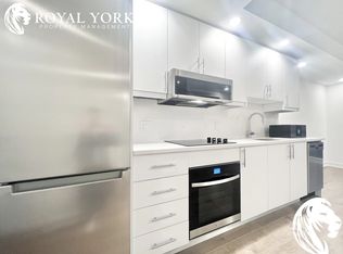 160 George St #2209, Ottawa, ON K1N9M2