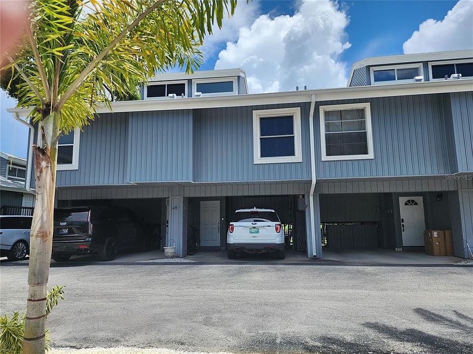 1st image of 200 MERES BOULEVARD #19