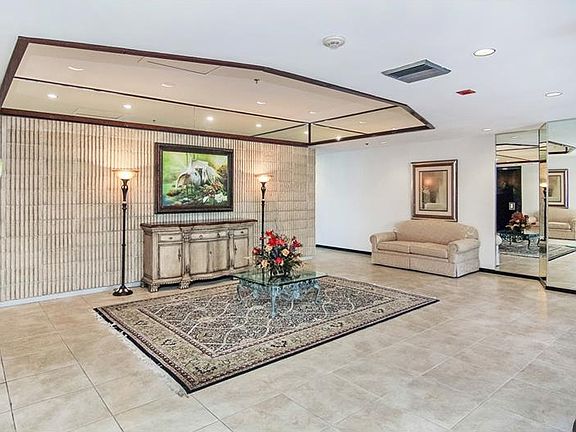 3rd image of 1660 Gulf Blvd Ph 1