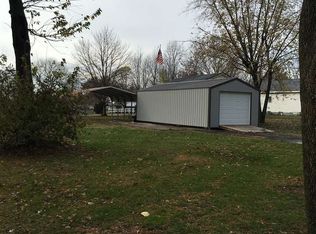 725 S New Jersey St, Bicknell, IN 47512