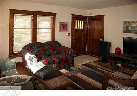 3rd image of 312 N Hayford Ave