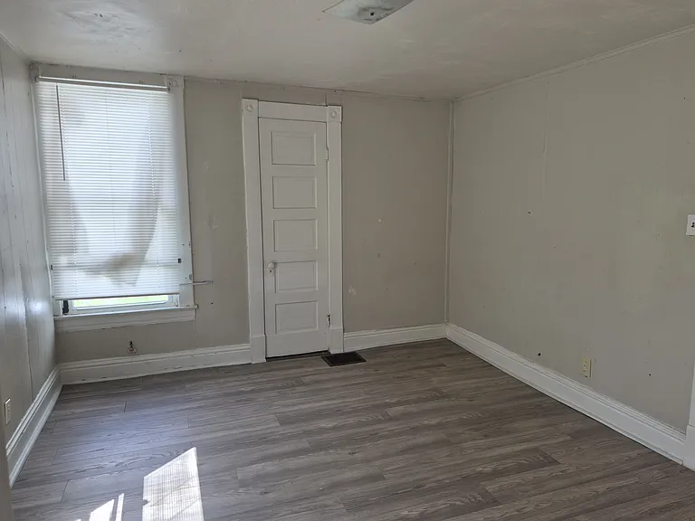 2512 Garland Ave — Photo 7