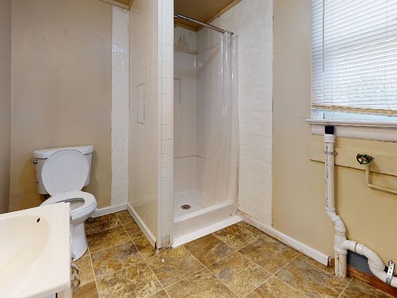 2nd image of 1111 Cook Ave