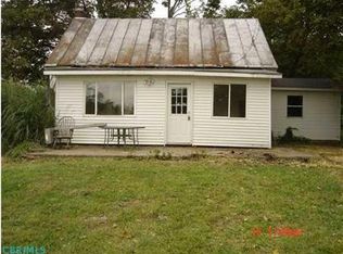 2996 Croton Rd, Centerburg, OH 43011