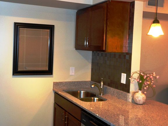 3rd image of 1160 Town Centre Dr APT 11