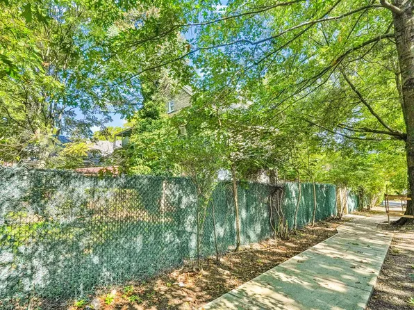 81-26 Austin Street image 13 of 30