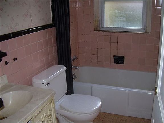 Main Bath