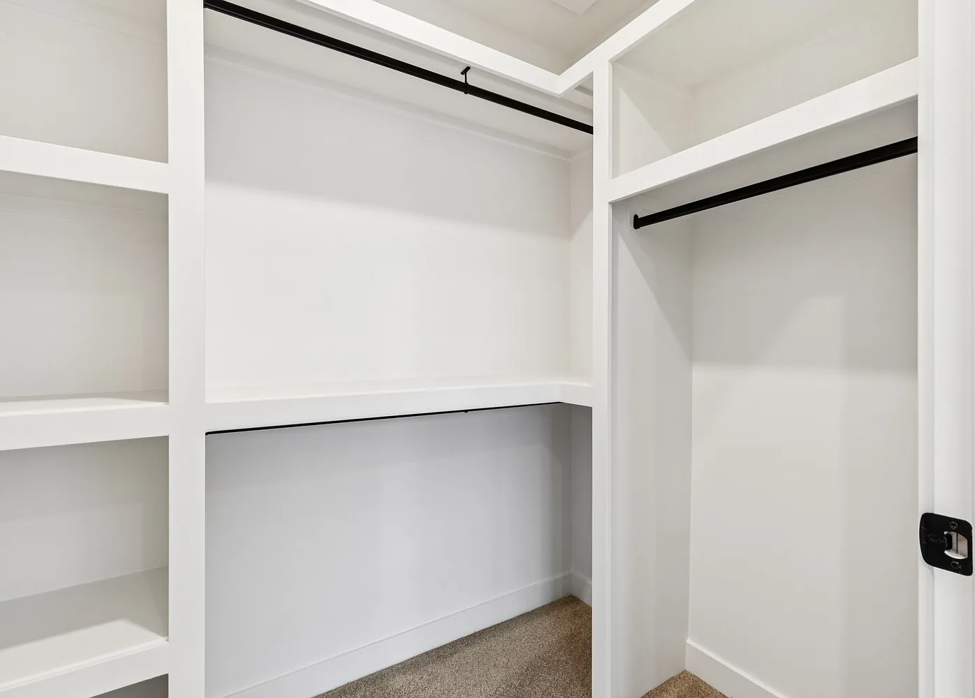 Glenora 2 4 Plex — Photo 3