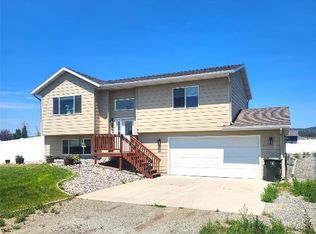 824 Guthrie Rd, Helena, MT 59602