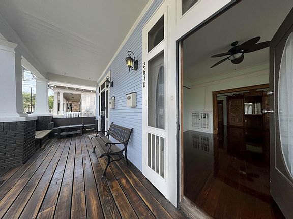 Entrance/Porch