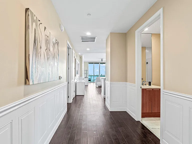 2650 Lake Shore Dr #2403 — Photo 23