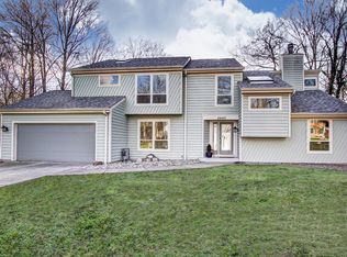 2442 Royalview Ct, Cincinnati, OH 45244