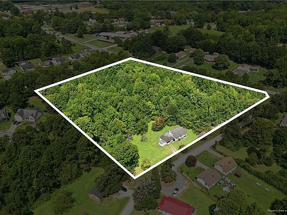 4th image of 1816 Sechrest Cir