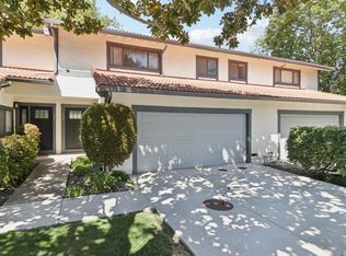 190 Granada Dr, Mountain View, CA