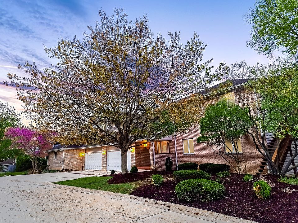 1st image of 2423 Reynolds Manor Dr Unit 2423