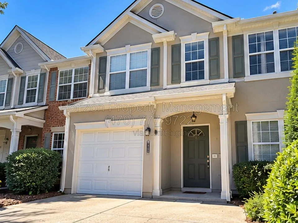 3087 Commonwealth Way