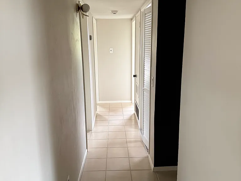 1825 E Randall Dr — Photo 11