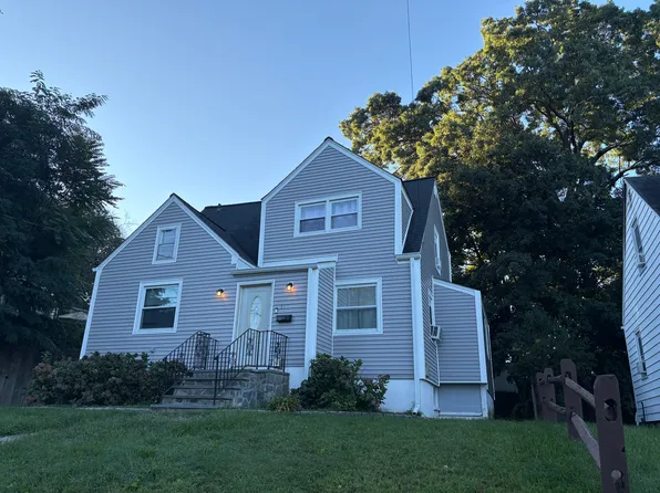 119 Ashton St, Bridgeport, CT 06606