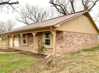 6327 Mullins Prairie Loop, La Grange, TX 78945