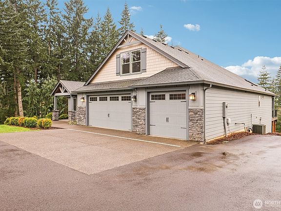 3rd image of 14408 NE 188th Avenue