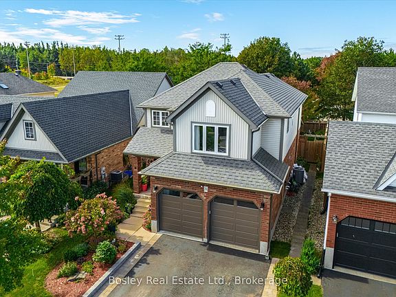 2nd image of 26 Glengarry Rd