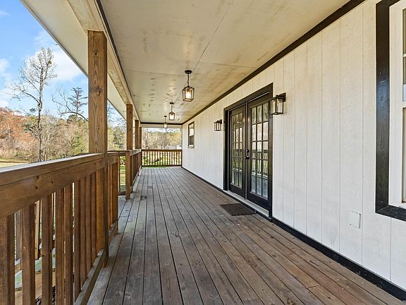 4th image of 17220 Oak Ridge Rd