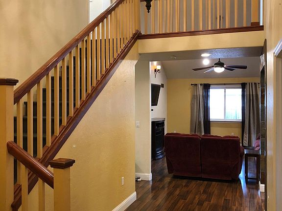 4th image of 890 Sieber Ln
