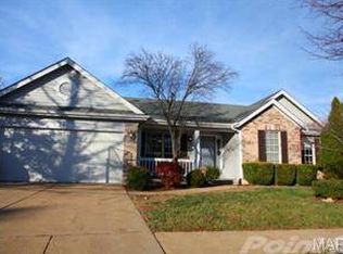 207 Arbor Crest Dr, Ballwin, MO 63021