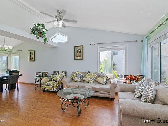 5th image of 4957 Bringham Ln SE