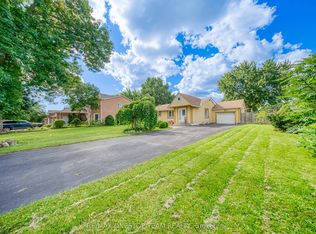 1398 Clearview Dr, Oakville, ON L6J6X3