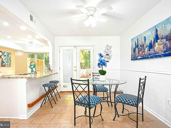 5th image of 4909 Backwater Ct