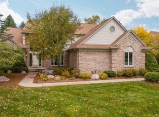 4842 Polo Fields Dr, Ann Arbor, MI 48103