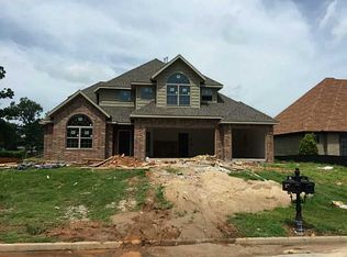 5198 Valhalla St, Springdale, AR 72764