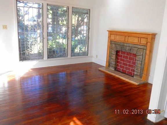 4th image of 1024 N Wilton Pl