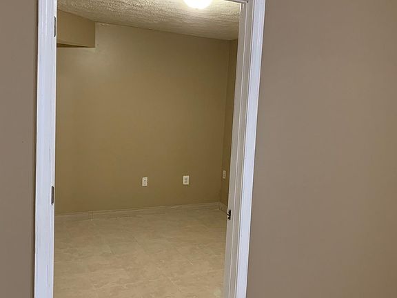 5th image of 13828 Regal Ct