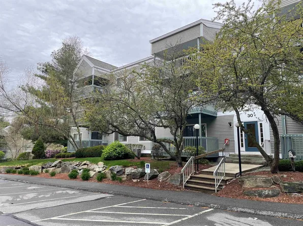 30 Ledgewood Hills Drive #204, Nashua, NH 03062
