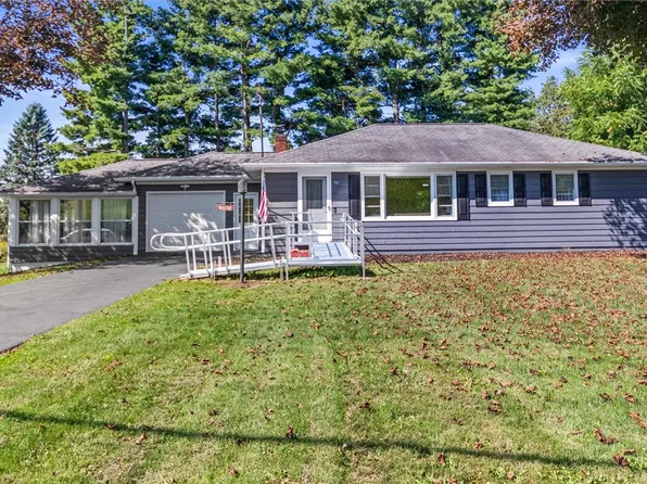 946 Route 88 St, Newark, NY 14513