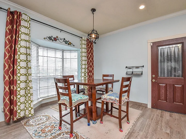 800 Country Place Dr #101 — Photo 14