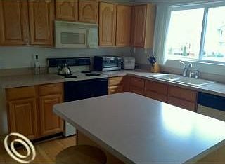 2nd image of 1912 Hazelwood Ct
