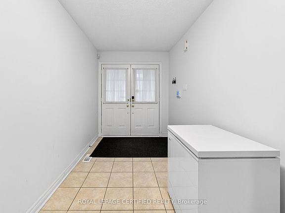 3rd image of 32 Wildsky Rd