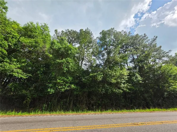 7221 Howells Ferry Rd, Mobile, AL 36618