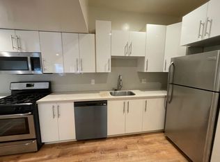 2100 Market St, Oakland, CA 94607