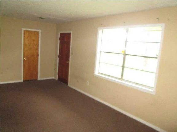 2nd image of 3136 Bienville Dr
