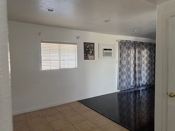 5th image of 5505 Willard Way